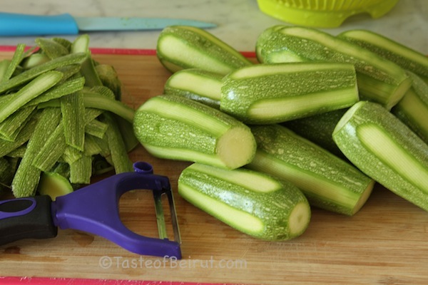 peel zucchinis
