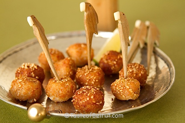 fish balls with dipping sauce-8