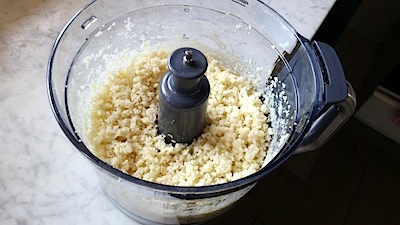 chop cauliflower